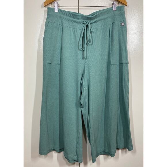 LIVI Mid Rise Rib Knit Capri Wide Leg Sage Green Size 14 / 16 - Picture 8 of 10